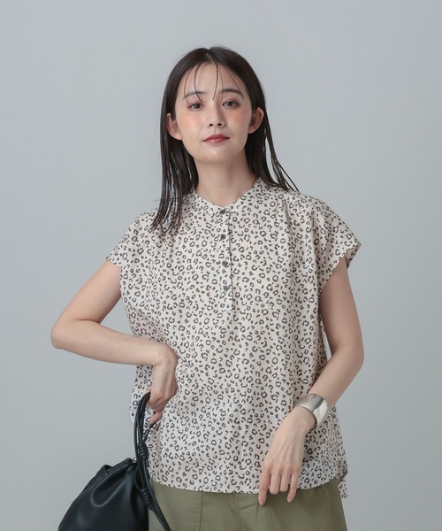 GLOBAL WORK（グローバルワーク）の「MATINEE LINE/ラミーフレンチSLシャツ/678456（シャツ/ブラウス・レディース・ブラック/レオパード/ベージュ・LARGE/MEDIUM）」の12枚目の写真