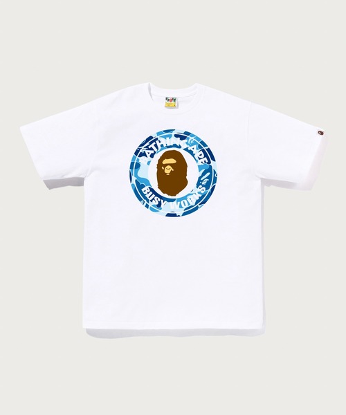 A BATHING APE(アベイシングエイプ)の「ABC CAMO BUSY WORKS TEE(Tシャツ/カットソー・メンズ・ホワイト×ブルー/ホワイト×グリーン/ブラック×ブルー/ブラック×ピンク/ブラック×グリーン/ホワイト×ピンク・XX-LARGE/LARGE/MEDIUM/SMALL/X-LARGE)」の1枚目の写真