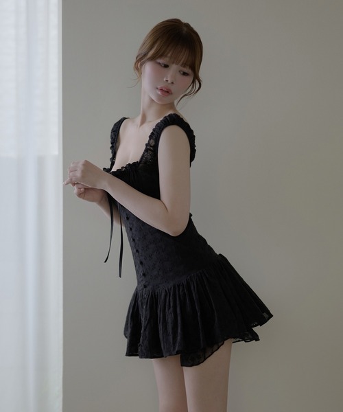M DOLLY（エムドリー）の「Flower eyelet peplum set up/フラワーアイレットペプラムセットアップ（セットアップ・レディース・ホワイト/ブラック・FREE）」の13枚目の写真