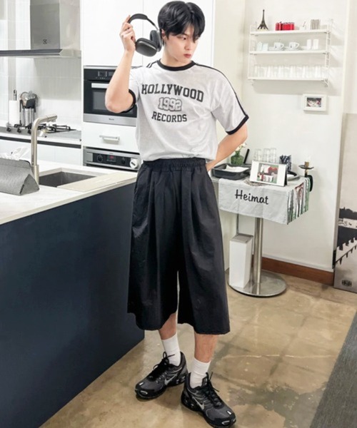 NOWLE(ノウル)の「【NOWLE】カレッジグラフィック リンガー半袖Tシャツ / レトロスポーツライン ハリウッドレコード トップス(Tシャツ/カットソー・メンズ・グレー・X-LARGE/LARGE/MEDIUM)」の4枚目の写真