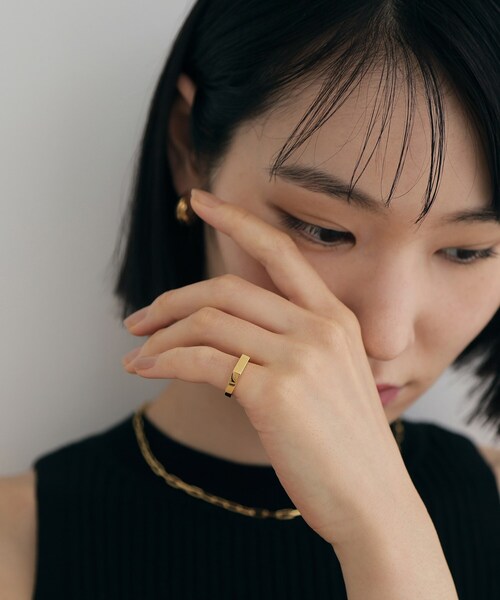 COCOSHNIK ONKITSCH(ココシュニックオンキッチュ)の「シルバー レクタングルシグネットピンキーリングGP(リング・レディース・クリア・03/05)」の7枚目の写真