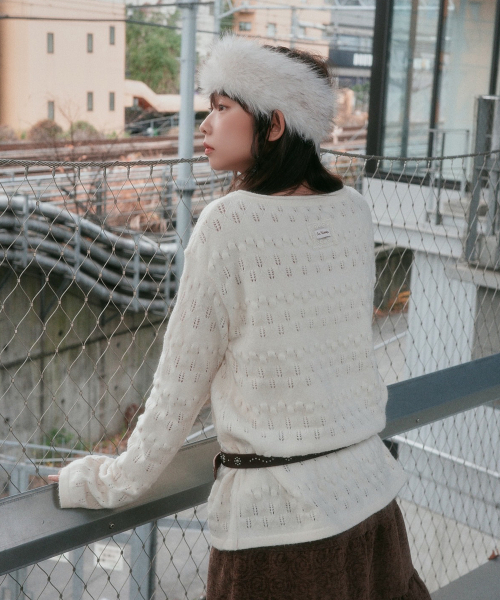 OURNOSTALGIA（アワー ノスタルジア）の「Mild Bloom Knit_2color(OC25-KN25)（ニット/セーター・レディース・アイボリー/レッド・FREE）」の3枚目の写真