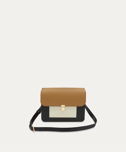 CULLNI(クルニ)の「Leather Tuck Lock Mini Flap Bag(ショルダーバッグ・メンズ・グレー系/ブラック系/ホワイト系/ブラック・ONESIZE)」の3枚目の写真