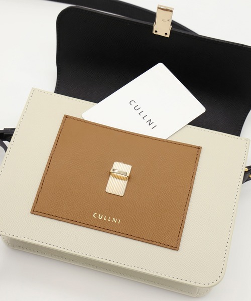 CULLNI(クルニ)の「Leather Tuck Lock Mini Flap Bag(ショルダーバッグ・メンズ・グレー系/ブラック系/ホワイト系/ブラック・ONESIZE)」の6枚目の写真