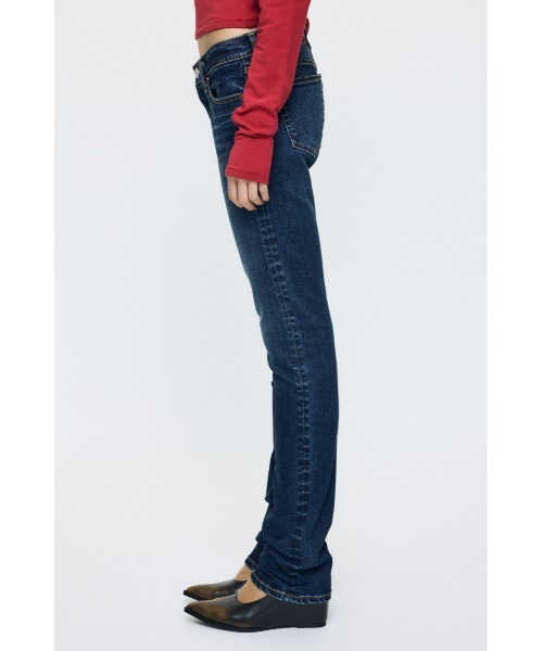 MOUSSY(マウジー)の「【26年AW新作】LOWRISE Rebirth SKINNY(デニムパンツ・レディース・ブラック/ダークブルー/ワンウォッシュ・24inch/26inch/25inch/23inch)」の21枚目の写真