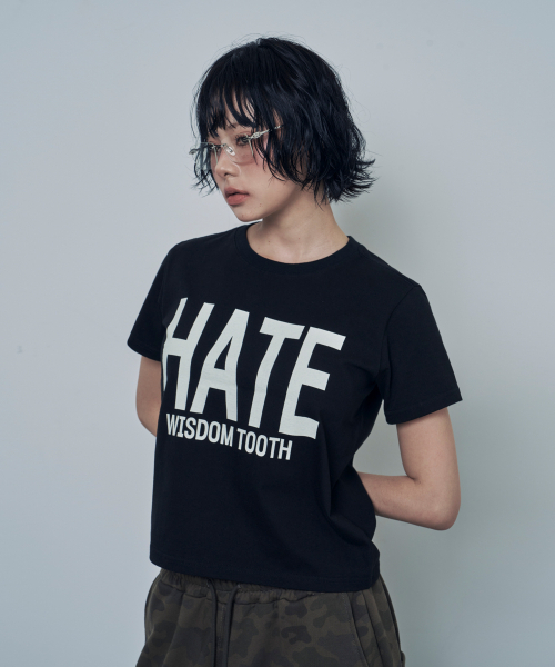 LOSERS CLUB(ルーザーズクラブ)の「HATE WISDOM TOOTH ロゴ 半袖Tシャツ ブラック(Tシャツ/カットソー・レディース・その他・1(M)/2(L)/0)」の5枚目の写真