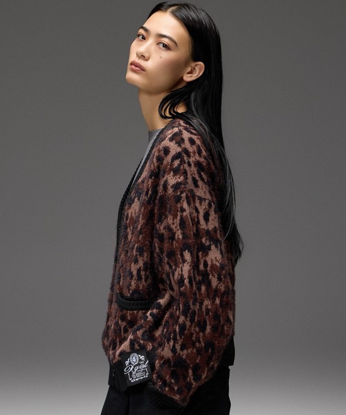 X-girl(エックスガール)の「LEOPARD SHAGGY KNIT CARDIGAN(カーディガン/ボレロ・レディース・ピンク/レオパード・ONE SIZE)」の3枚目の写真