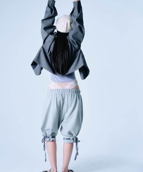 twins(nemne store)(ツインズ)の「2-Way Ribbon Half Pants(その他パンツ・レディース・Navy/グレー・SMALL/MEDIUM)」の5枚目の写真