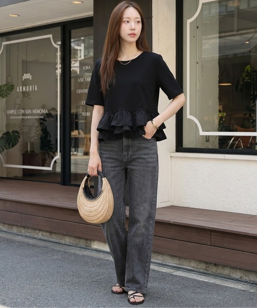 La-gemme(ラジェム)の「ラッフルペプラム プルオーバー(Tシャツ/カットソー・レディース・ブラック/ホワイト/ベージュ・フリー)」の8枚目の写真