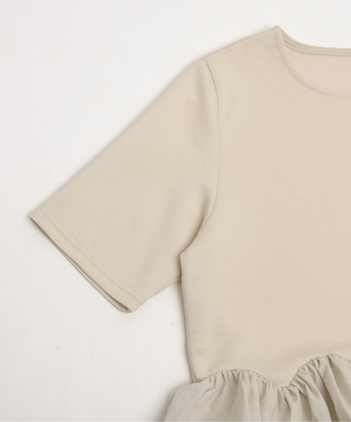 La-gemme(ラジェム)の「ラッフルペプラム プルオーバー(Tシャツ/カットソー・レディース・ブラック/ホワイト/ベージュ・フリー)」の18枚目の写真