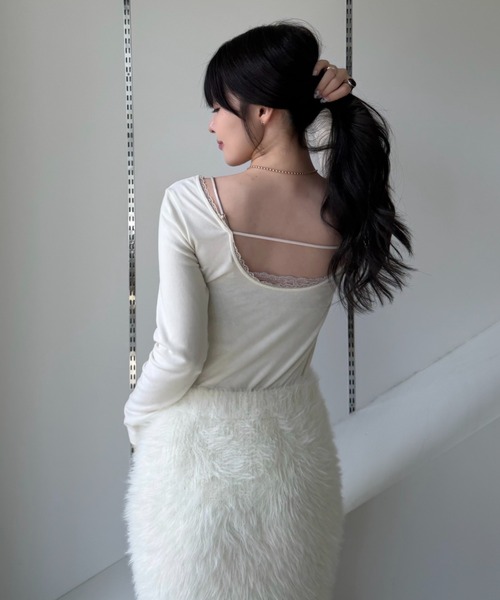 SENEE(セニー)の「open back lace trim tops(オープンバックレーストリムトップス)(Tシャツ/カットソー・レディース・アイボリー/ブラック・FREE)」の21枚目の写真