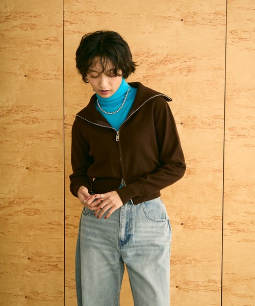 uchi.(ウチ)の「ダブルジップショートニットカーディガン(ニット/セーター・レディース・アイボリー/ブラウン/グレー・FREE)」の12枚目の写真