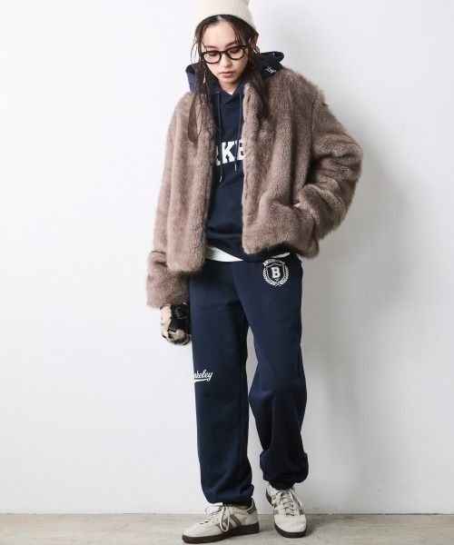 CHIC STYLE(シックスタイル)の「ノーカラーファージャケット<大きいサイズ有>シックスタイル(ノーカラージャケット・レディース・ブラウン系/グレー系・LL/5L/4L/3L/L/M)」の6枚目の写真