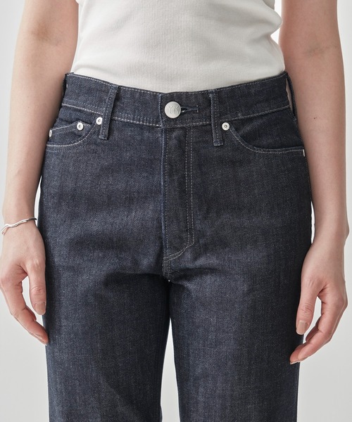 YANUK（ヤヌーク）の「【YANUK/ヤヌーク】ANNETTE(Slim Straight) OWI（デニムパンツ・レディース・ダークインディゴブルー・23.0cm/24.0cm/25.0cm/26.0cm）」の6枚目の写真