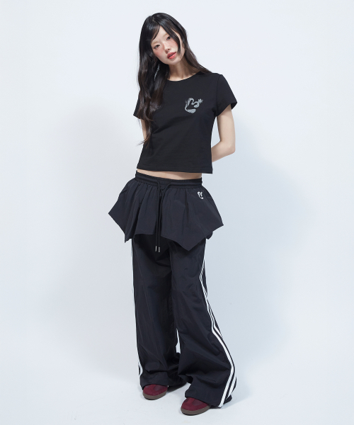 LMR(エルエムアール)の「レイヤードトラックナイロンスカートパンツBLACK(その他パンツ・レディース・ブラック・SMALL/MEDIUM)」の8枚目の写真