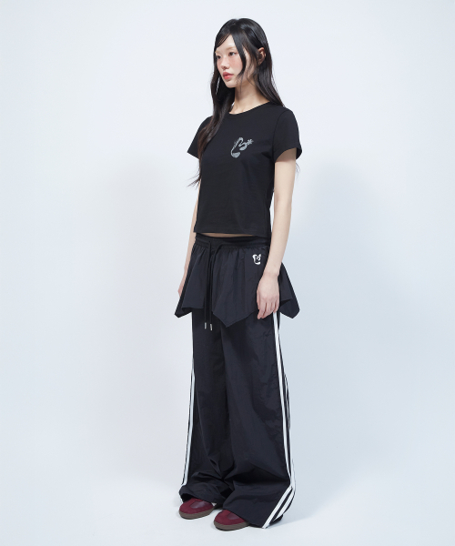 LMR(エルエムアール)の「レイヤードトラックナイロンスカートパンツBLACK(その他パンツ・レディース・ブラック・SMALL/MEDIUM)」の12枚目の写真