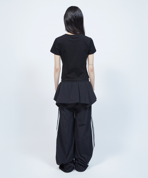 LMR(エルエムアール)の「レイヤードトラックナイロンスカートパンツBLACK(その他パンツ・レディース・ブラック・SMALL/MEDIUM)」の14枚目の写真