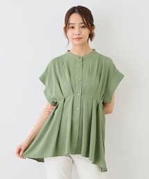 タック使い半袖ブラウス