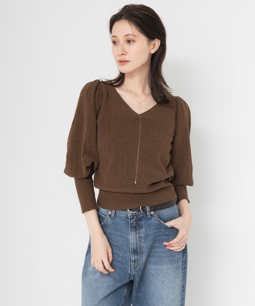 URBAN RESEARCH(アーバンリサーチ)の「袖ボリュームモールメッシュニット(ニット/セーター・レディース・オフホワイト/ブラック/ブラウン・FREE)」の21枚目の写真