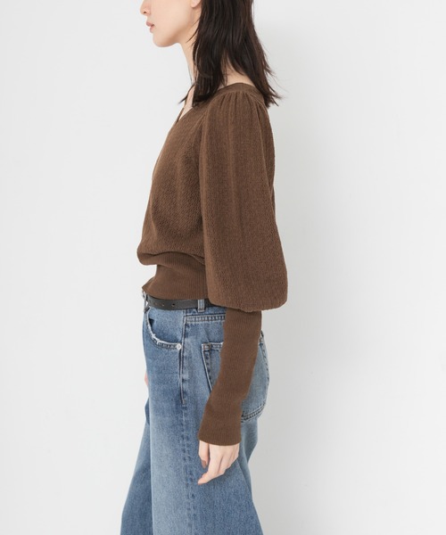 URBAN RESEARCH(アーバンリサーチ)の「袖ボリュームモールメッシュニット(ニット/セーター・レディース・オフホワイト/ブラック/ブラウン・FREE)」の4枚目の写真