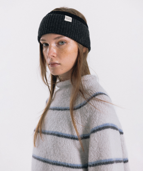 haag(ヘイグ)の「pin winter sweater (blue snow)(ニット/セーター・レディース・その他・FREE)」の4枚目の写真