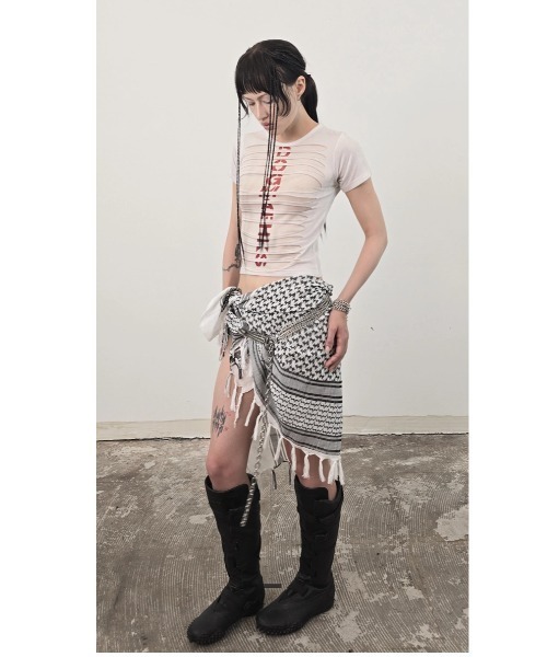 L.H.P(エルエイチピー)の「DOGMA EHKS/ドグマエークス/TROMPE-L'EIL SLASH C-Tee(Tシャツ/カットソー・レディース・ホワイト/ブラック・F)」の9枚目の写真