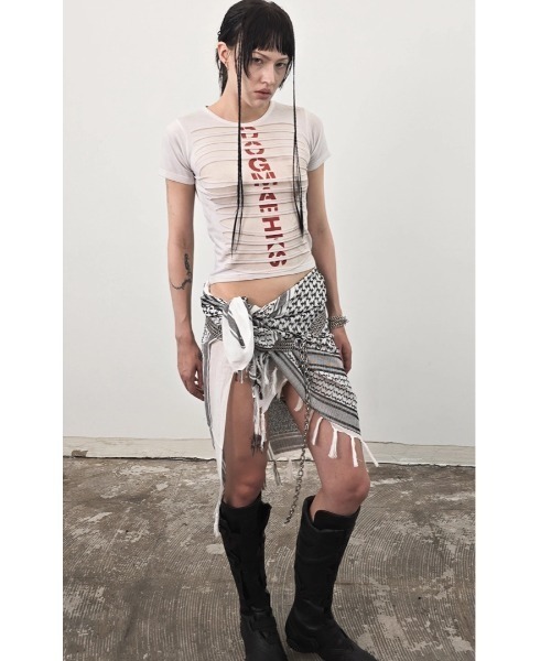 L.H.P(エルエイチピー)の「DOGMA EHKS/ドグマエークス/TROMPE-L'EIL SLASH C-Tee(Tシャツ/カットソー・レディース・ホワイト/ブラック・F)」の12枚目の写真