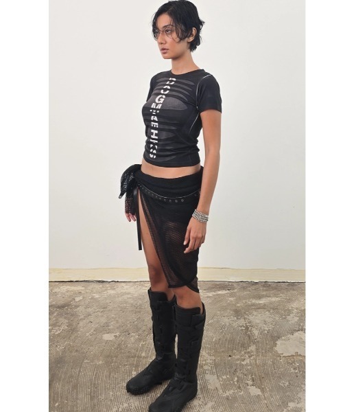 L.H.P(エルエイチピー)の「DOGMA EHKS/ドグマエークス/TROMPE-L'EIL SLASH C-Tee(Tシャツ/カットソー・レディース・ホワイト/ブラック・F)」の17枚目の写真