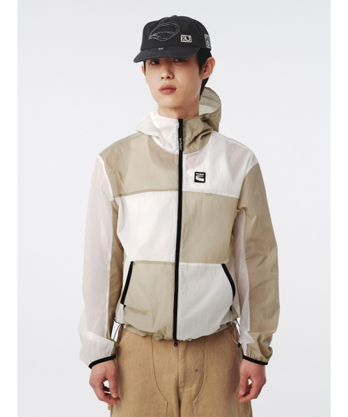 KIJUN MEN(キジュンメンズ)の「Paneled Windbreaker Off-White Beige(ナイロンジャケット・メンズ・その他・LARGE/X-LARGE)」の1枚目の写真