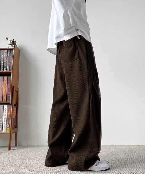 AsaAura(アサオーラ)の「ヘリンボーン柄イージーワイドパンツメンズ(その他パンツ・メンズ・ブラウン/チャコールグレー/ブラック・L/M)」の8枚目の写真