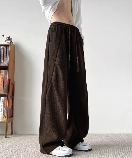 AsaAura(アサオーラ)の「ヘリンボーン柄イージーワイドパンツメンズ(その他パンツ・メンズ・ブラウン/チャコールグレー/ブラック・L/M)」の18枚目の写真