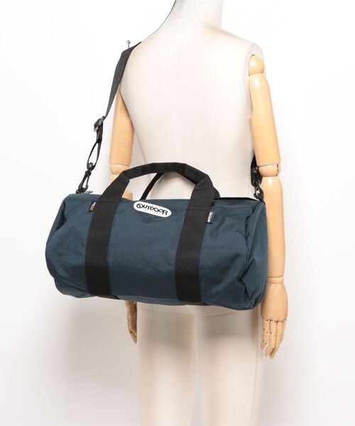 GEORGE'S(ジョージズ)の「【OUTDOOR PRODUCTS】ROLL BOSTON L(ショルダーバッグ・メンズ・ライトベージュ/ネイビー・LARGE)」の15枚目の写真