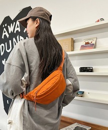 ヴィンテージライクナイロンメッセンジャーバッグ / ユニセックス