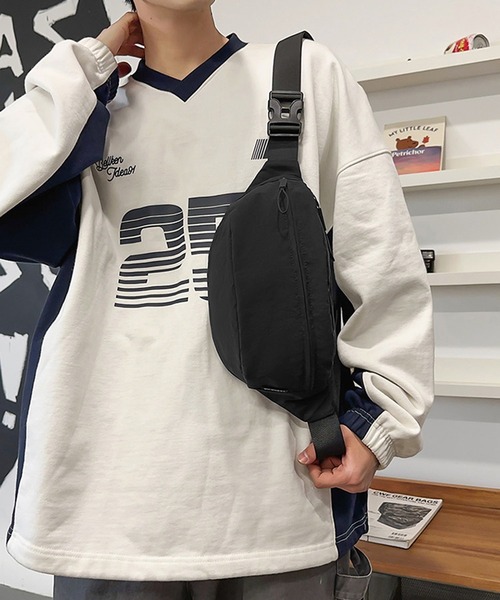 Culto(クルト)の「ヴィンテージライクナイロンメッセンジャーバッグ / ユニセックス(ボディバッグ/ウエストポーチ・レディース・イエロー/ブラック/ベージュ/カーキ/グリーン/オレンジ・FREE)」の20枚目の写真