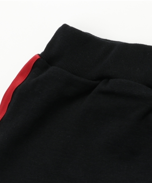 CHUBBYGANG（チャビーギャング）の「ビッグタグ裏毛ミニスカート（スカート・キッズ・ブラック/ライトグレー・140/150/110/130/160/100/120）」の4枚目の写真