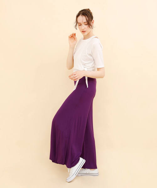 aimoha(アイモハ)の「ハイウエストワイドフレアパンツ(その他パンツ・レディース・ブラウン/グリーン/ワインレッド/ネイビー/オレンジ/グレー/ダークグリーン/パープル/ブラック/スカイブルー・SMALL/MEDIUM/LARGE)」の18枚目の写真