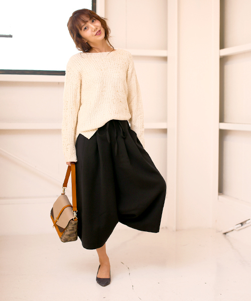 Bou Jeloud（ブージュルード）の「【WEB限定プライス】箔プリントルーズニットプルオーバー（ニット/セーター・レディース・ブルー/オフホワイト/イエロー・FREE）」の11枚目の写真