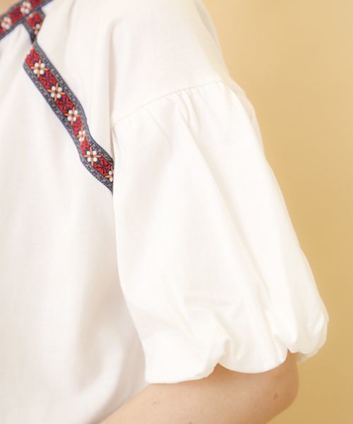 OLIVE des OLIVE(オリーブデオリーブ)の「★チロリアンテーププルオーバー(Tシャツ/カットソー・レディース・オフホワイト/イエロー/ブラック・FREE)」の8枚目の写真