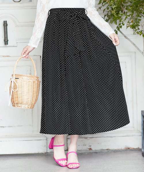 KOBE LETTUCE（コウベレタス）の「ウエストリボンマキシ丈フレアスカート/レディースボトムス[M2151]神戸レタス（スカート・レディース・パープル/ベージュ/ブラック系その他/グリーン/ドット/イエロー/ブラック/カーキ/マスタード/ブルー系その他/キャメル/ネイビー・FREE）」の12枚目の写真