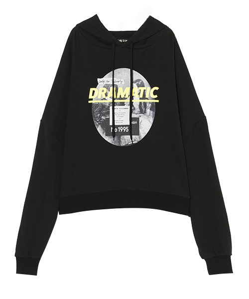 Candy Stripper(キャンディストリッパー)の「DRAMATIC HOODIE(パーカー・レディース・オフホワイト/ブラック/ヘザーグレー・2)」の2枚目の写真