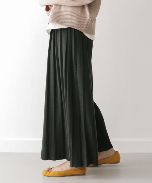 ITEMS URBANRESEARCH(アイテムズ アーバンリサーチ)の「プリーツニットパンツ(その他パンツ・レディース・ベージュ/グリーン/モカ・FREE)」の3枚目の写真