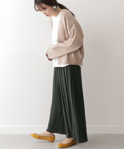 ITEMS URBANRESEARCH(アイテムズ アーバンリサーチ)の「プリーツニットパンツ(その他パンツ・レディース・ベージュ/グリーン/モカ・FREE)」の4枚目の写真