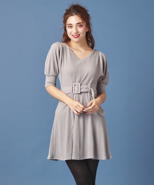 MIIA（ミーア）の「パフスリーブフレアワンピース（ワンピース・レディース・ライトグレー/ネイビー/ブラウン/ボルドー・FREE）」の2枚目の写真