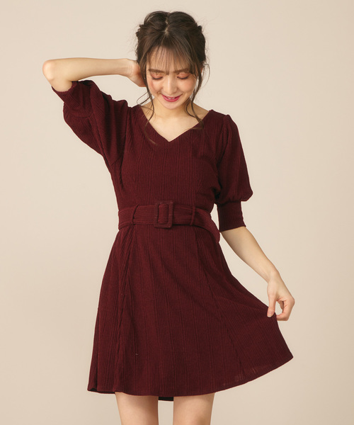 MIIA（ミーア）の「パフスリーブフレアワンピース（ワンピース・レディース・ライトグレー/ネイビー/ブラウン/ボルドー・FREE）」の4枚目の写真