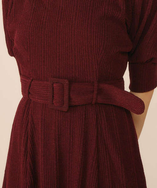 MIIA（ミーア）の「パフスリーブフレアワンピース（ワンピース・レディース・ライトグレー/ネイビー/ブラウン/ボルドー・FREE）」の10枚目の写真