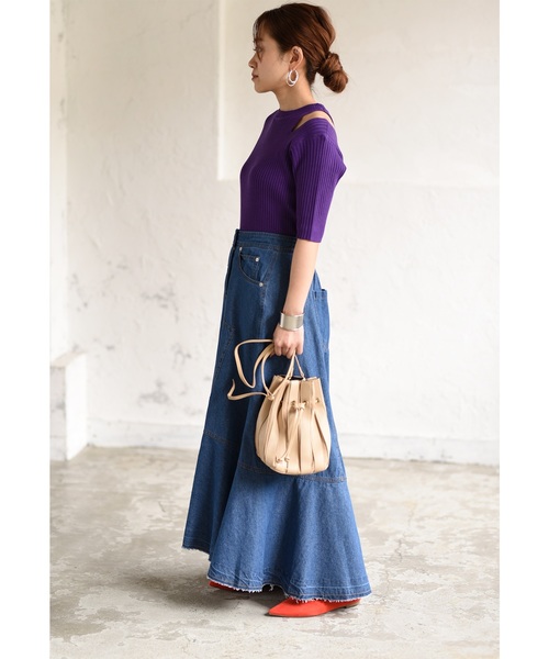 k*（ケイ）の「アシンメトリーフリルロングデニムスカート