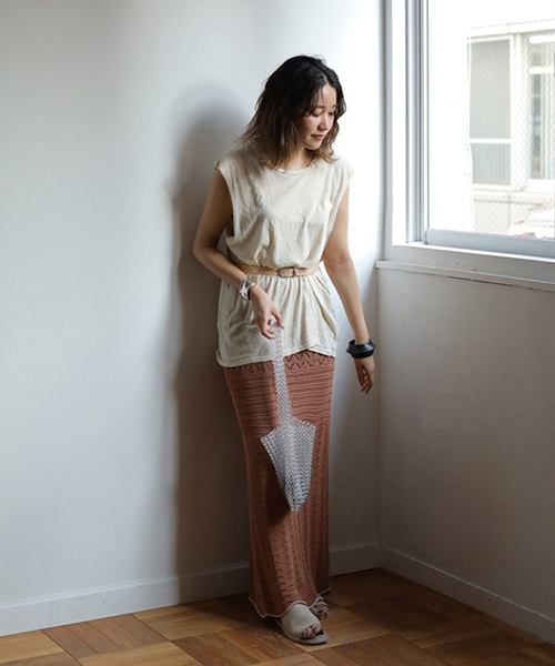 TODAYFUL(トゥデイフル)の「カットオフルーズタンクトップ(タンクトップ・レディース・オフホワイト/クリーム/モカ・FREE)」の8枚目の写真