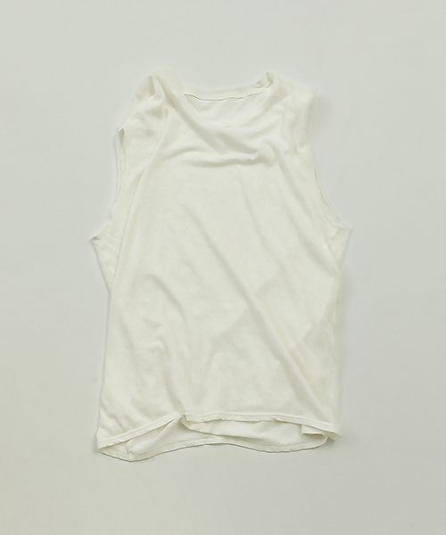 TODAYFUL(トゥデイフル)の「カットオフルーズタンクトップ(タンクトップ・レディース・オフホワイト/クリーム/モカ・FREE)」の16枚目の写真