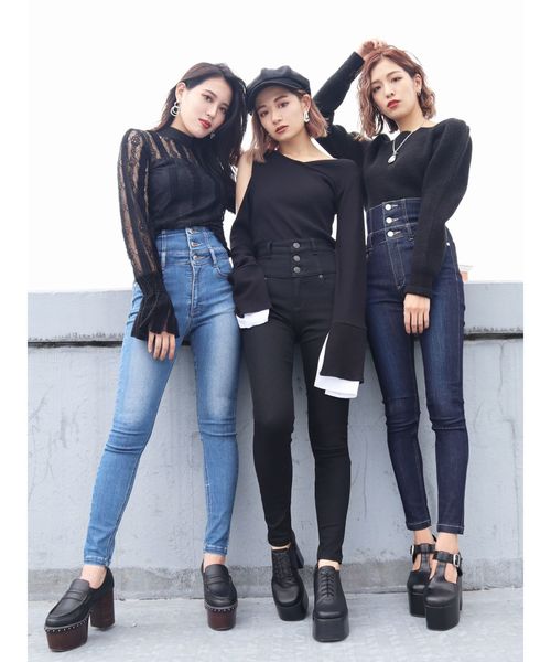 EMODA（エモダ）の「【ELDER】SYMハイウエストパギンス（デニムパンツ・レディース・ブラック/インディゴブルー/ブルー・SMALL/MEDIUM/X-SMALL）」の4枚目の写真