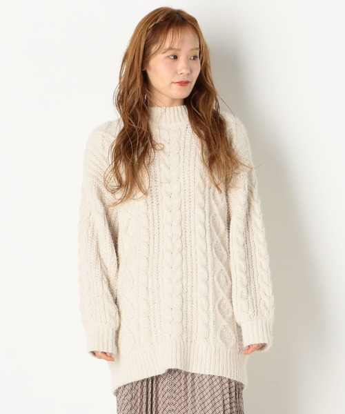 archives（アルシーヴ）の「ケーブルニットチュニック（ニット/セーター・レディース・ブラウン/オフホワイト/ラベンダー・MEDIUM）」の2枚目の写真